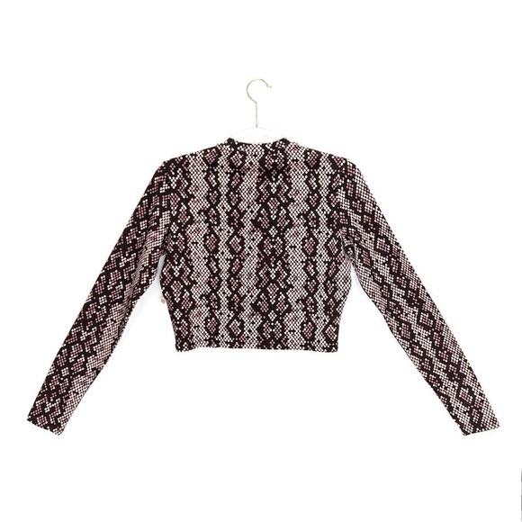 Dickies Camden Long Sleeve Crop Top Size Medium Pink Brown Snake Print New NWT - Picture 3 of 11